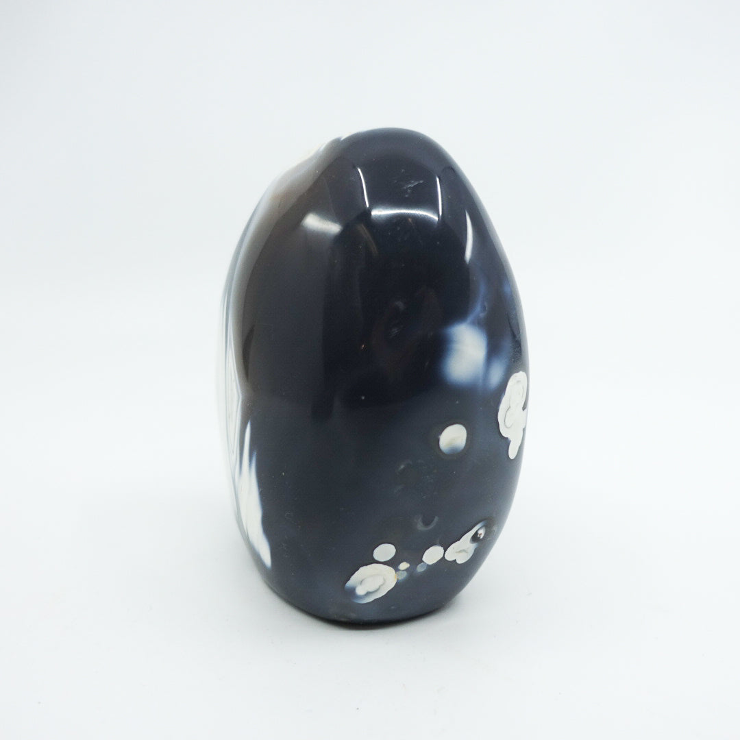 Orca (gray) Agate