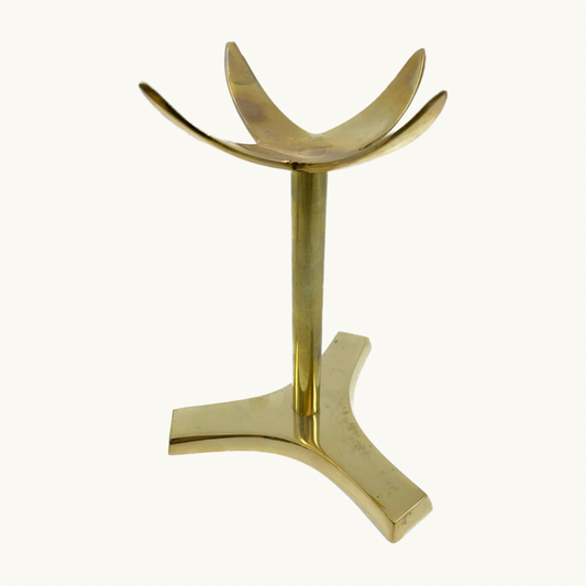 Brass Claw Stand Medium