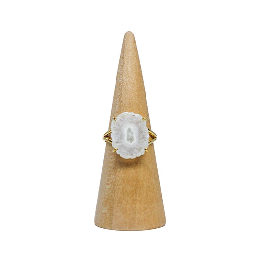 Assorted-size solar quartz stalactite ring in gold, sourced from India